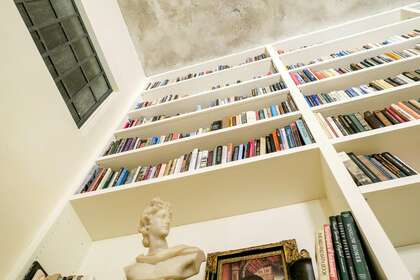 Une bibliothèque
